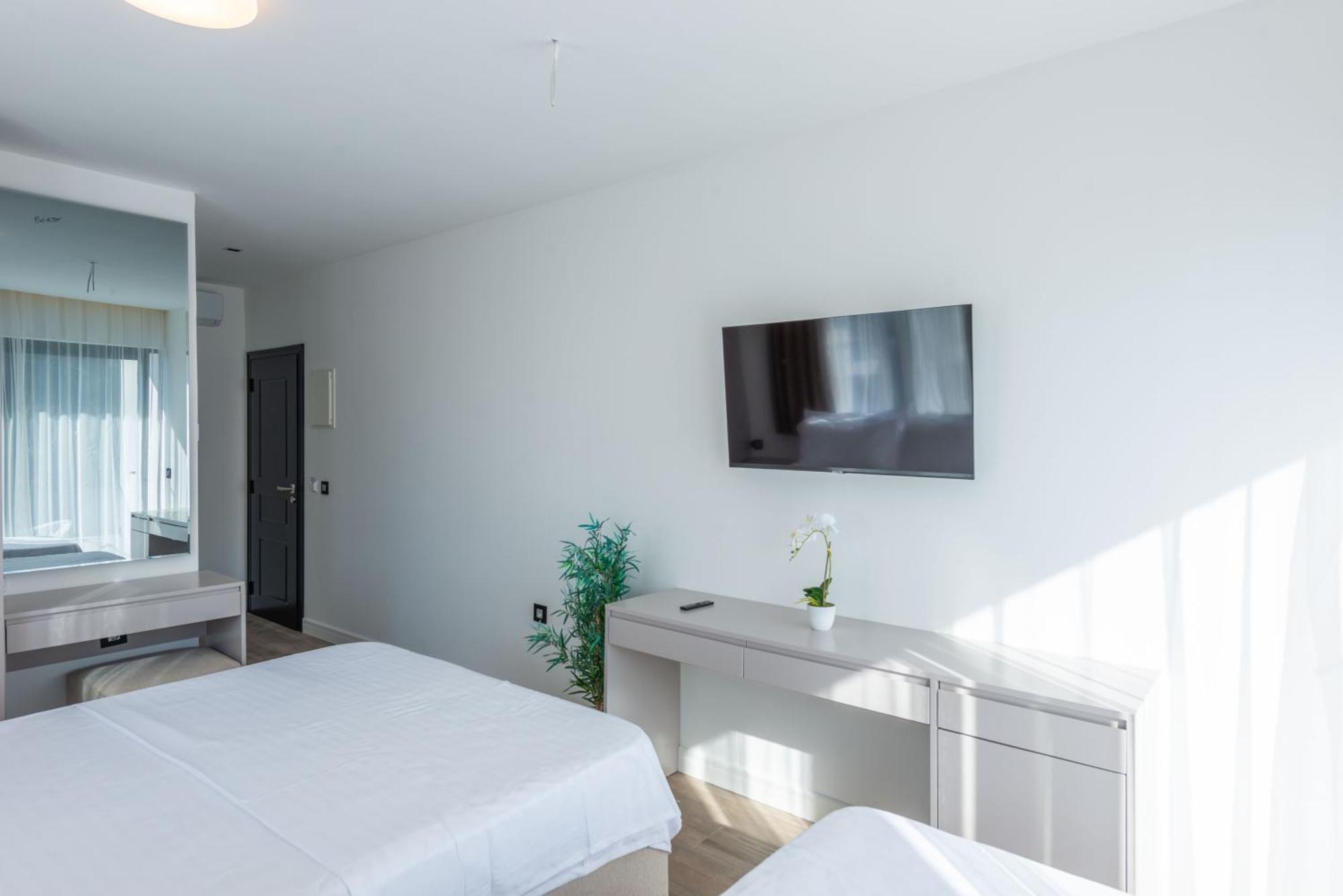 Botanica Boutique Hotel Ulcinj Eksteriør billede