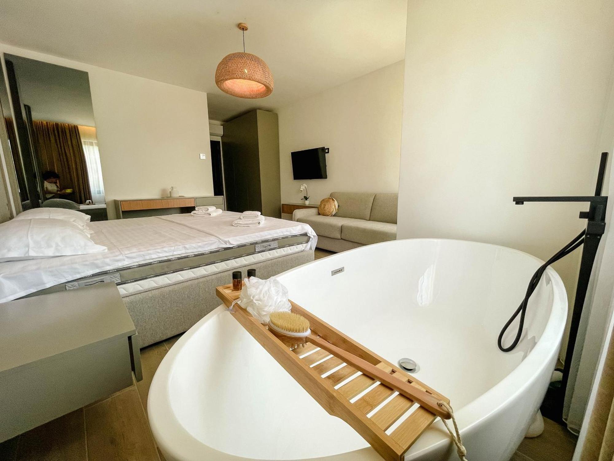 Botanica Boutique Hotel Ulcinj Eksteriør billede